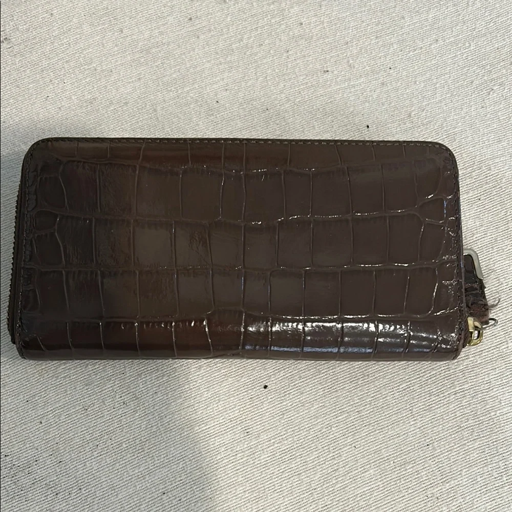 Kate Spade Brown Croc Embossed Wallet - Picture 4 of 11